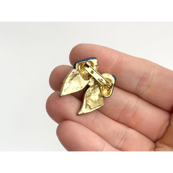 Polka Dot Blue & White Ribboned Bow Gold Toned Enameled Vintage Brooch - Picture 12 of 12